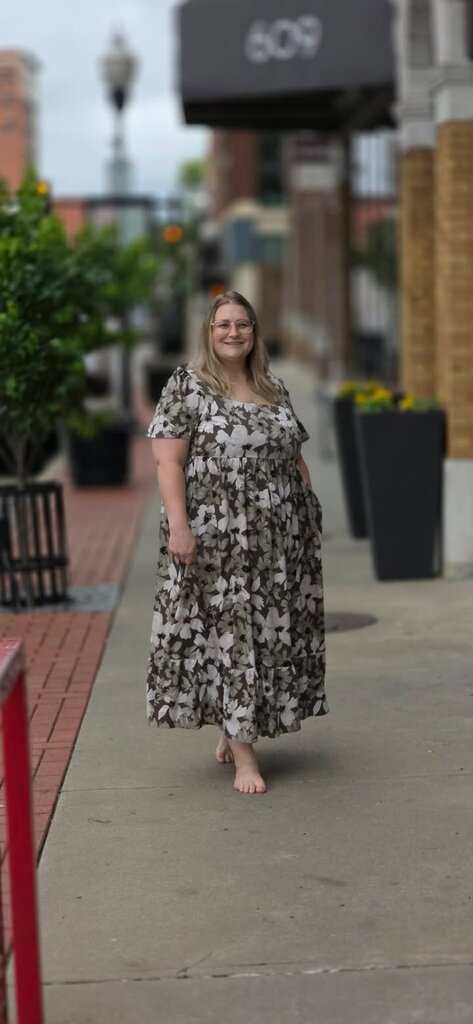 Wendy in Island Vibe Dress